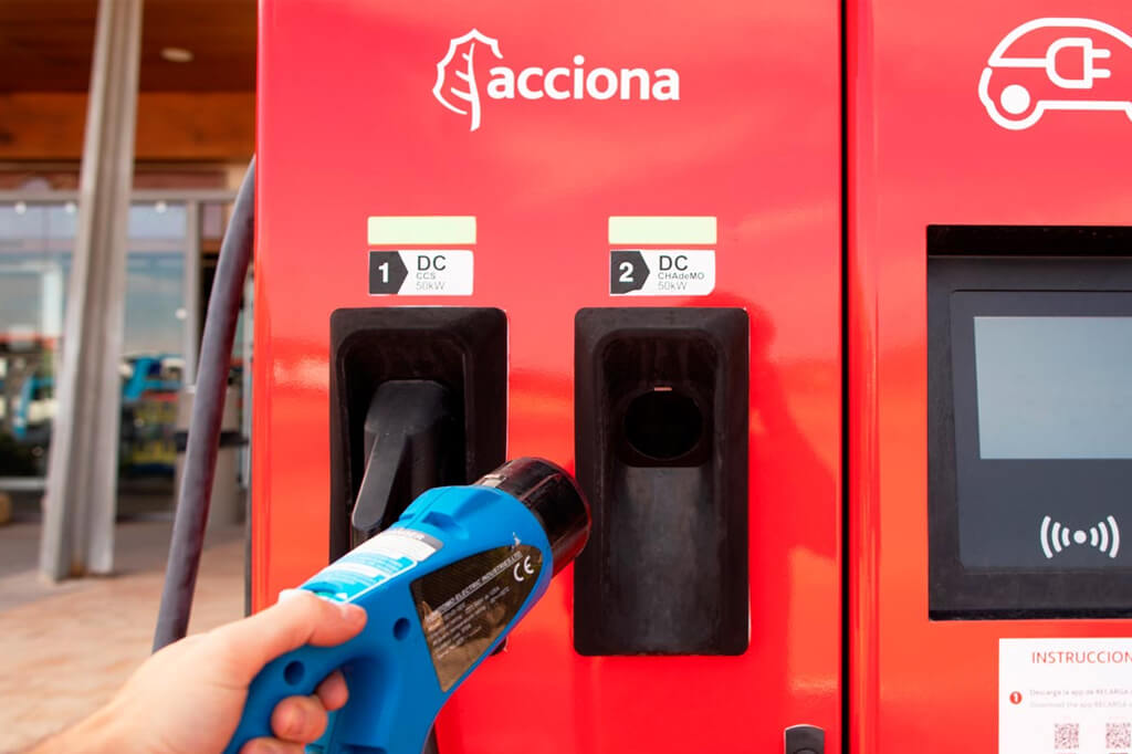 Imagen de punto de carga eléctrica